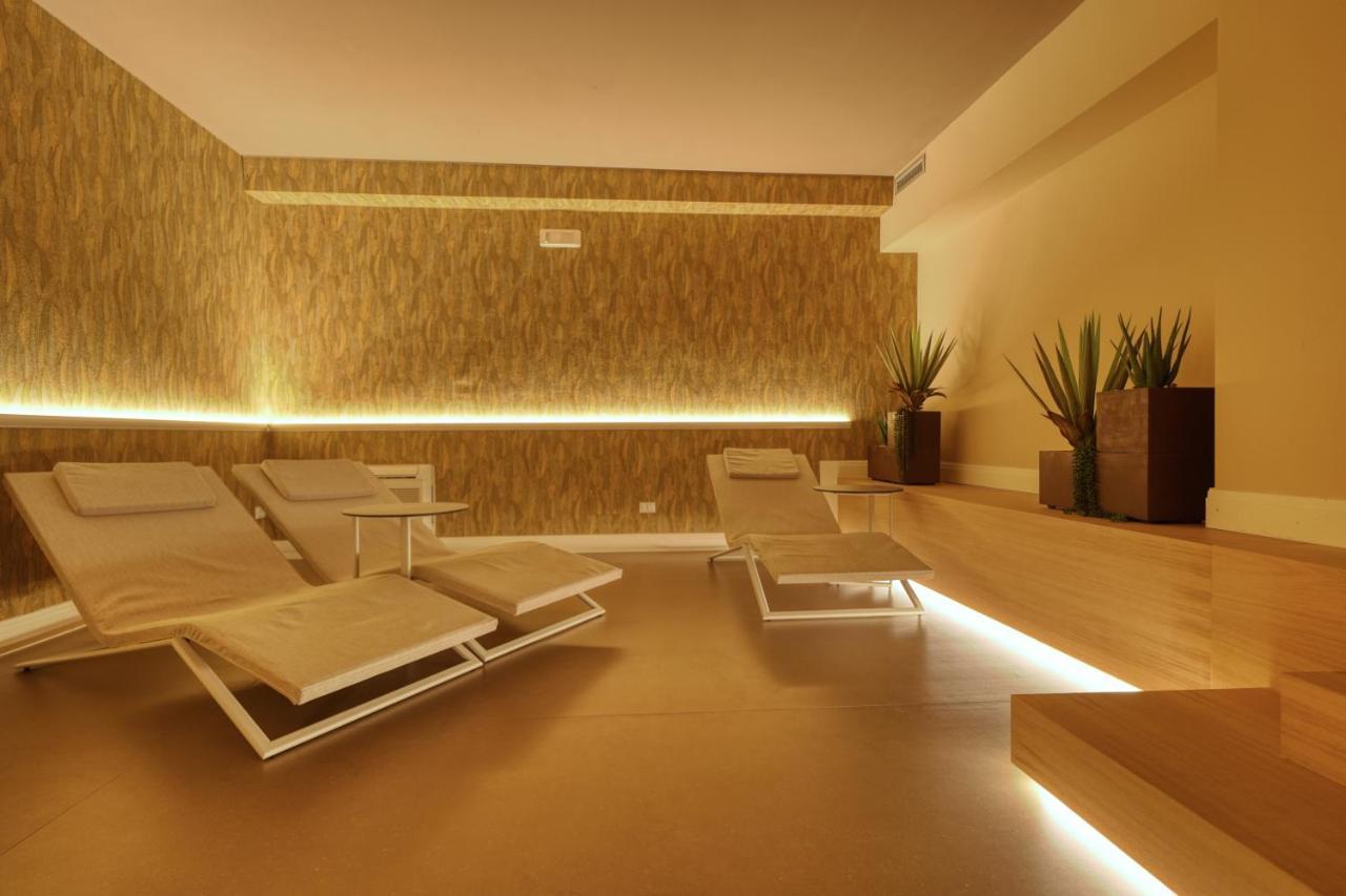 Hotel Palazzo Del Garda & Spa Desenzano del Garda Luaran gambar