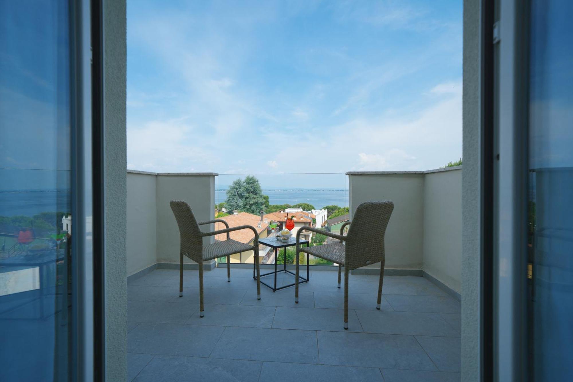 Hotel Palazzo Del Garda & Spa Desenzano del Garda Luaran gambar