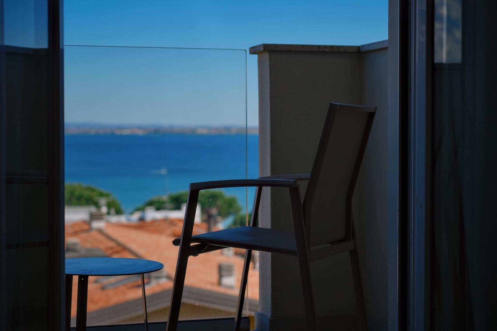 Hotel Palazzo Del Garda & Spa Desenzano del Garda Luaran gambar