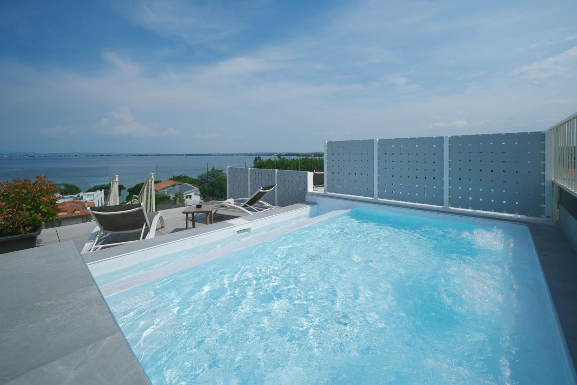Hotel Palazzo Del Garda & Spa Desenzano del Garda Luaran gambar