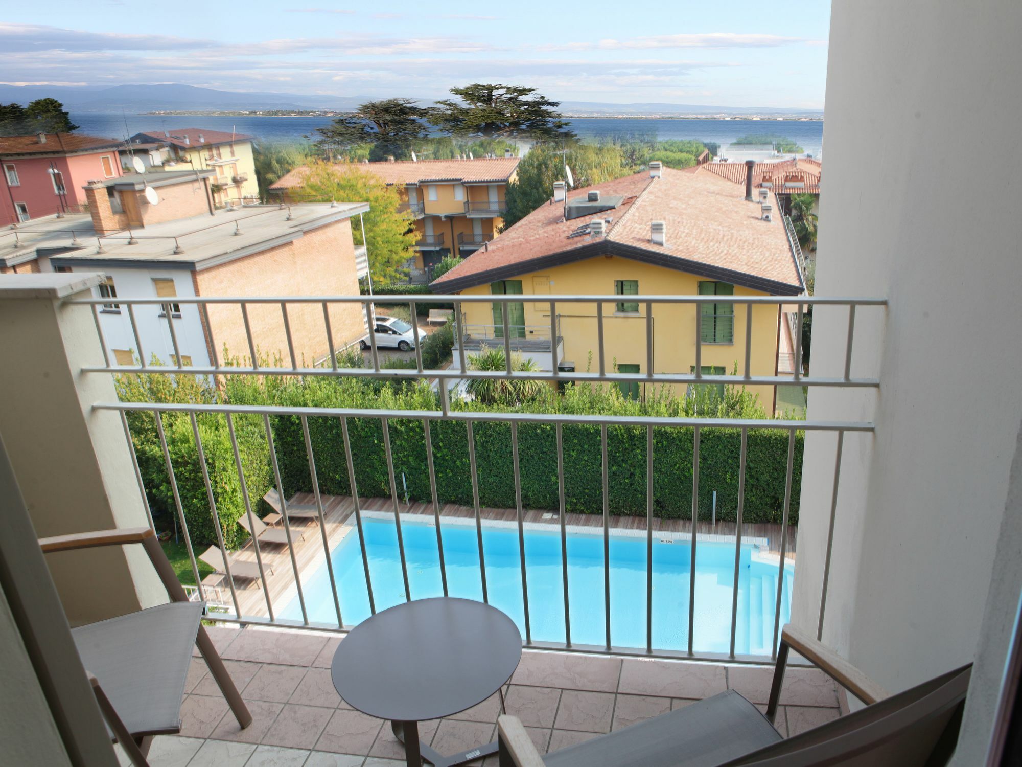 Hotel Palazzo Del Garda & Spa Desenzano del Garda Luaran gambar
